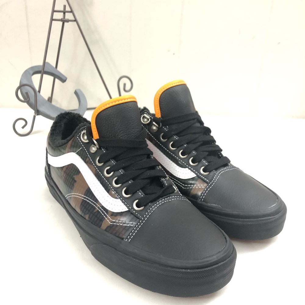 VANS Sz w8.5 Old Skool Mte Black/Camo Sneakers